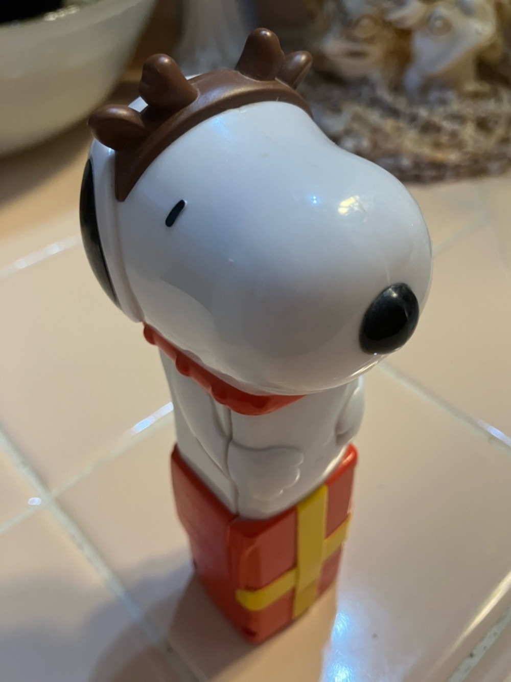 Snoopy Holiday Reindeer Figurine PEZ Dispenser - Dispenses Whole Sticks